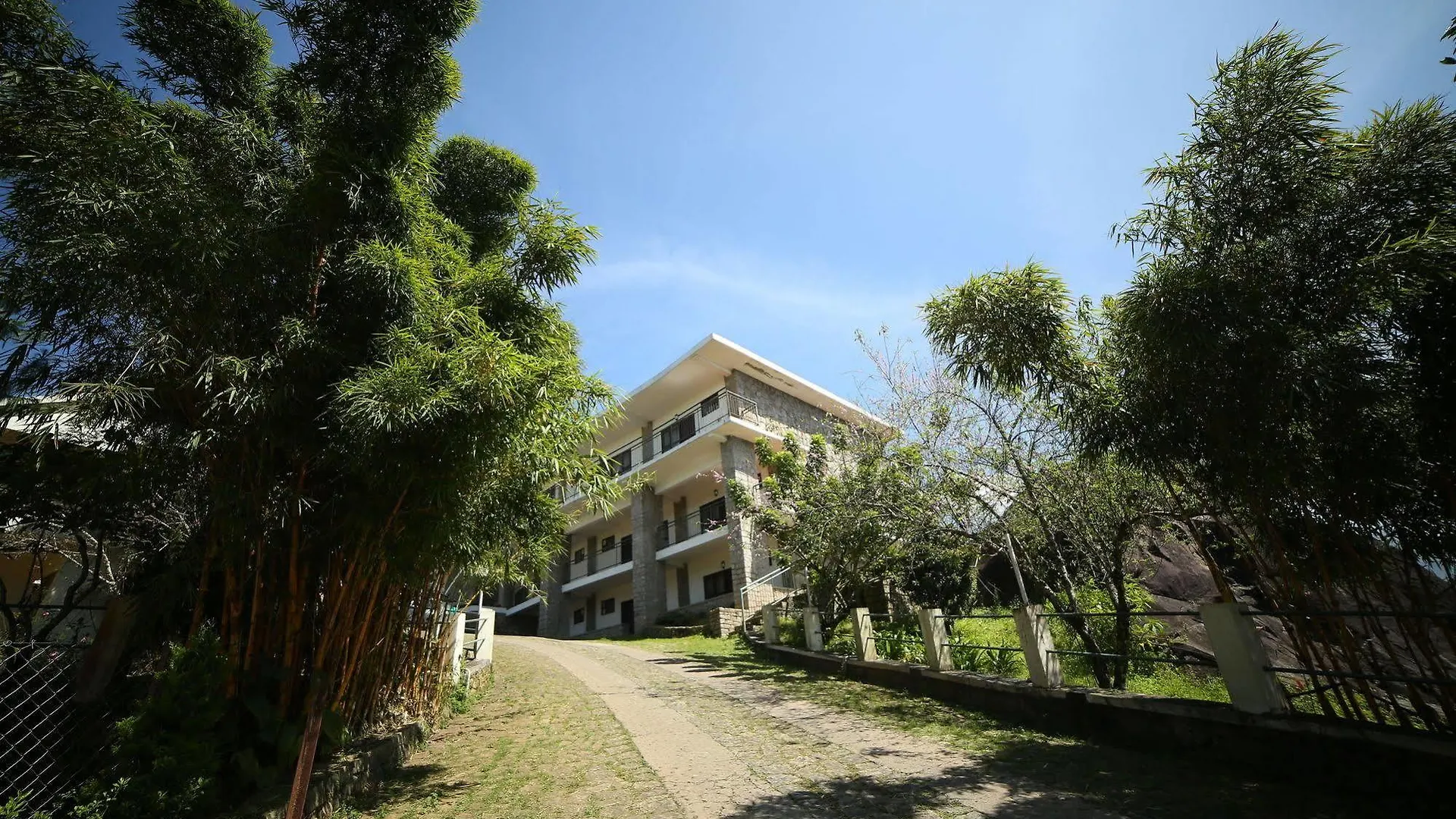 Ayur County Resort Munnar